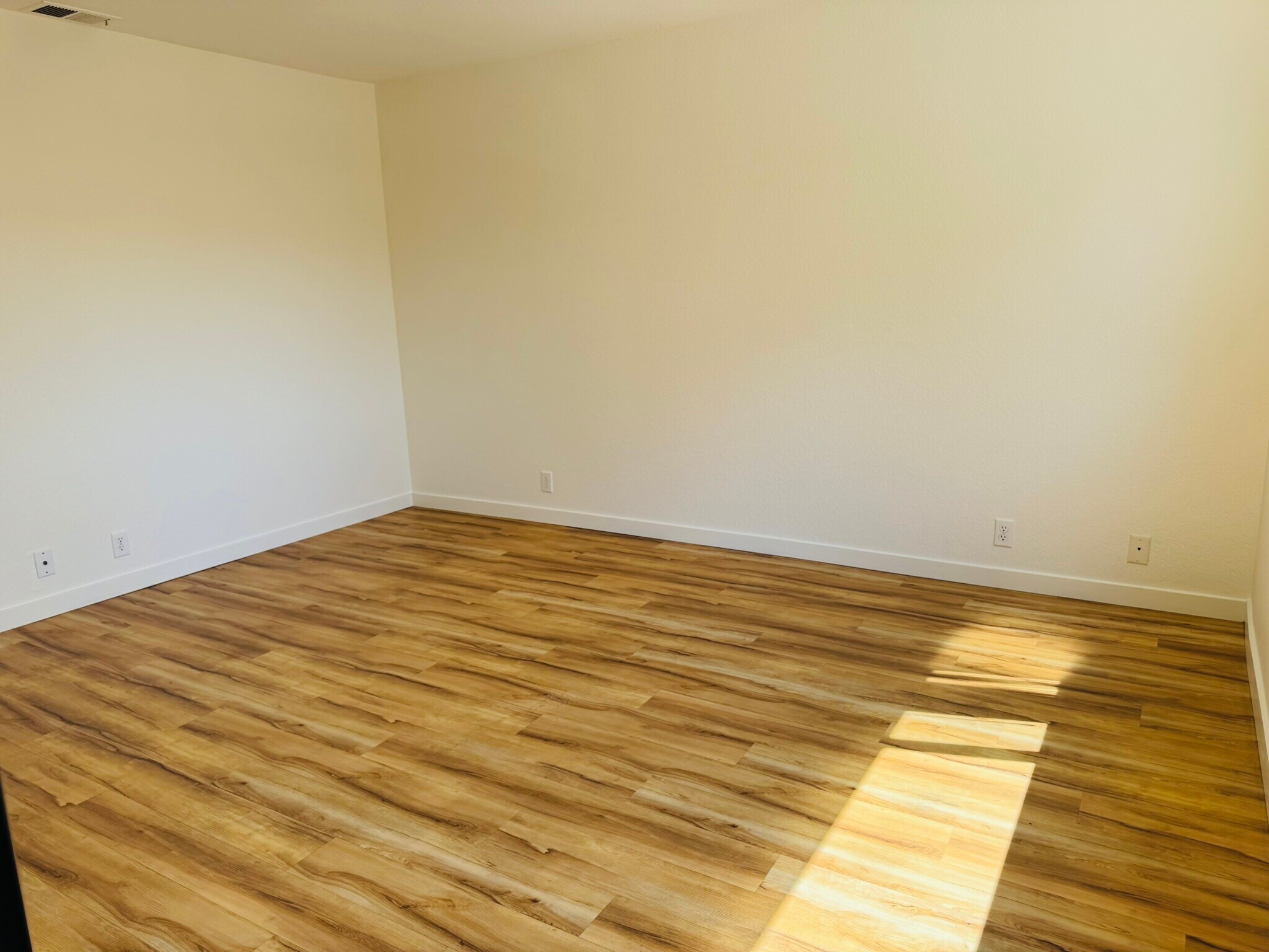 Building Photo - 20709 Celeste Cir