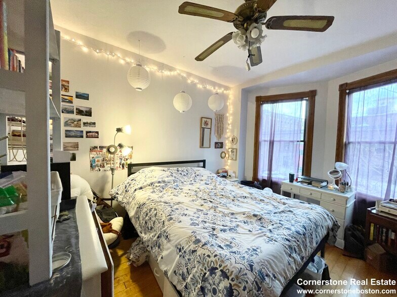 Building Photo - 616 Columbus Ave