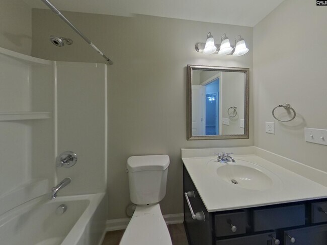 Building Photo - 209 Autumn Stroll Ct