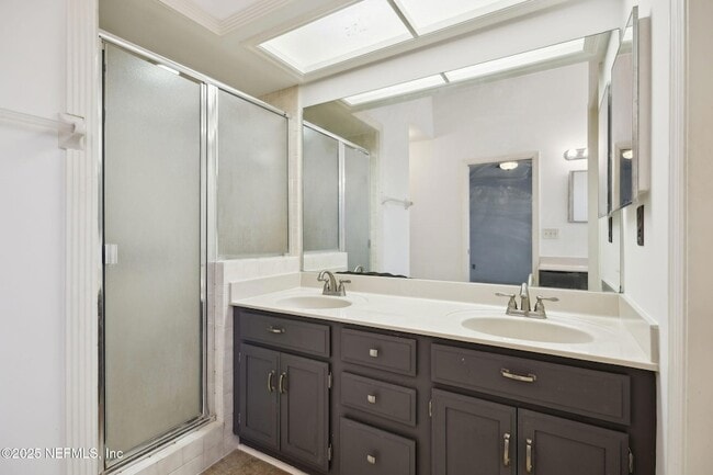 Building Photo - 4063 Mizner Ct