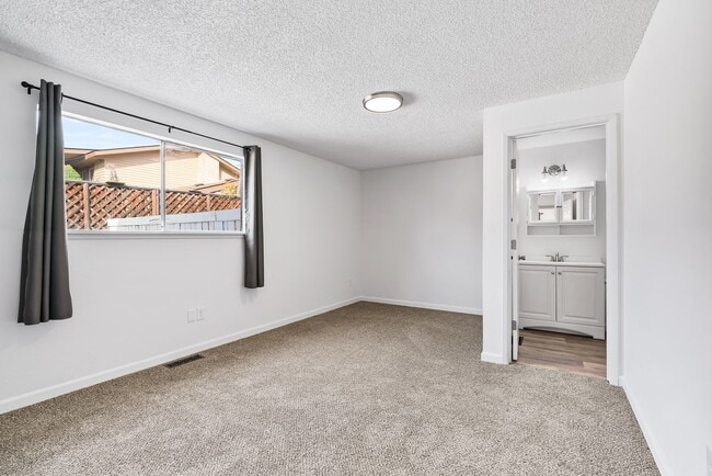 Building Photo - 6902 Alpine Way - Located in West Valley