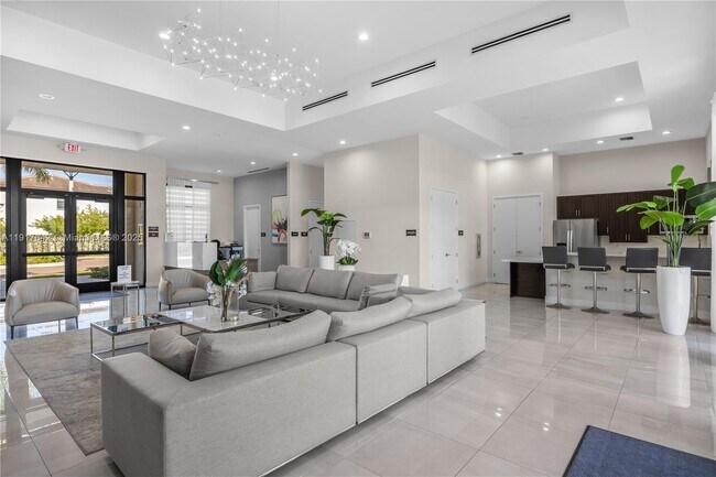 Building Photo - 244 NE 210th Way