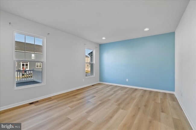 Building Photo - 115 Interlace Wy