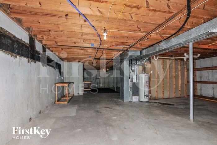Building Photo - 202 Barrington Dr