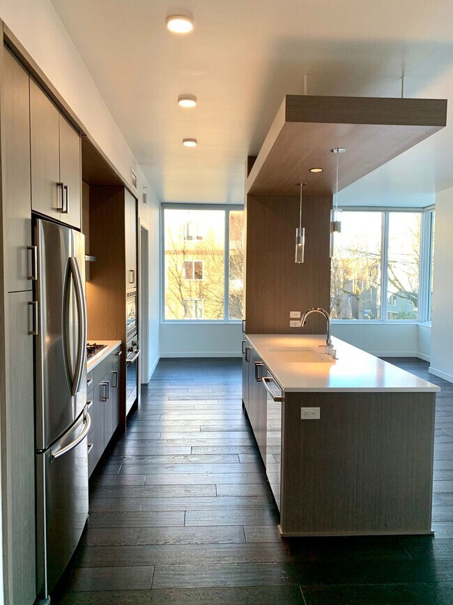 Building Photo - Luma Condominiums ~ First Hill/Capitol Hill