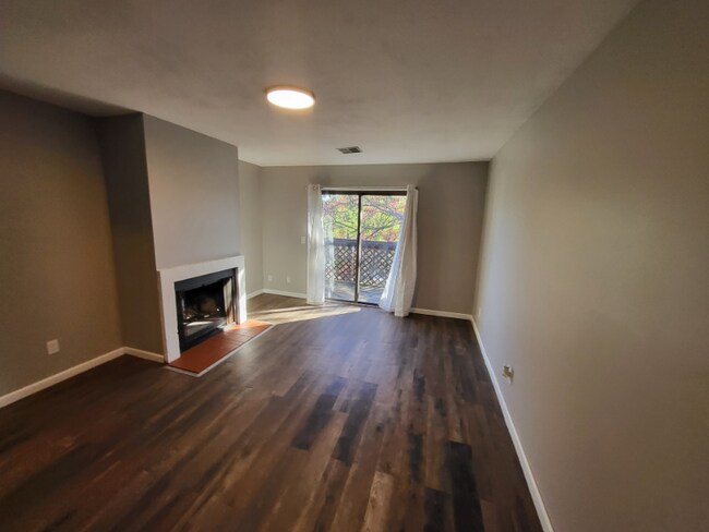 Building Photo - 1325 N Meridian Ave