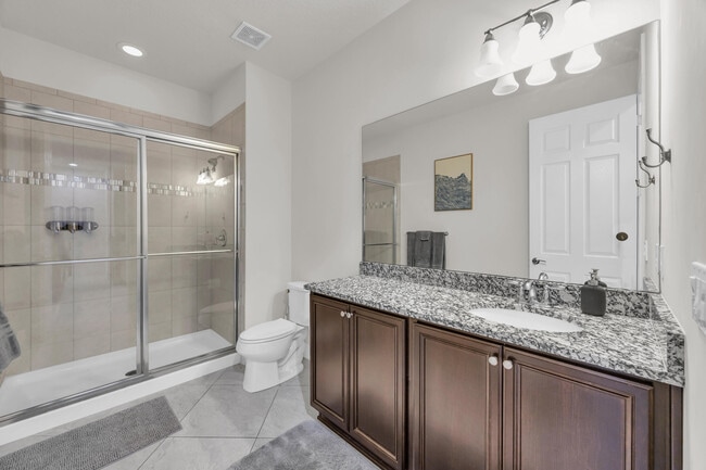 Building Photo - 1080 Community Dr