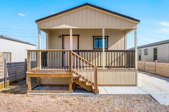 Building Photo - 2301 NW Sheridan Rd