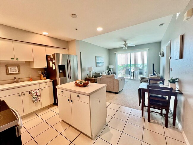 Building Photo - 2060 Matecumbe Key Rd