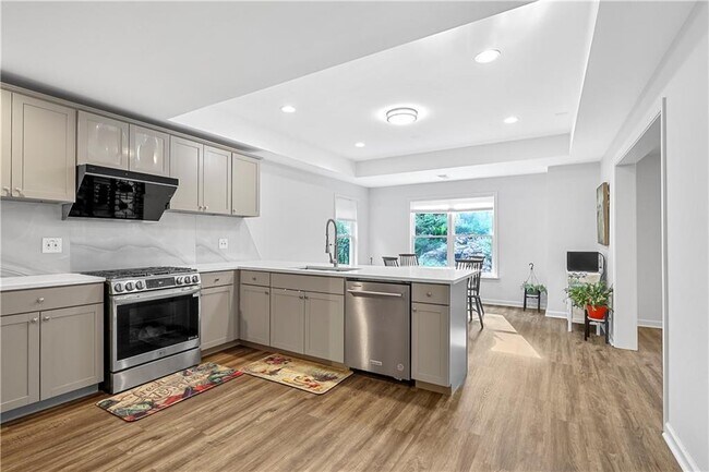 Building Photo - 4030 Greatwood Path