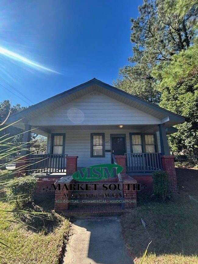 Primary Photo - EASTSIDE BUNGALOW ON WALDBURG!