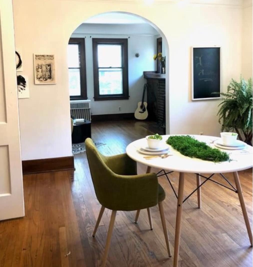 Spacious dining area. - 841 Nottingham Rd