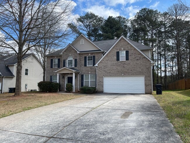 Primary Photo - Large Home on Cul-de-sac