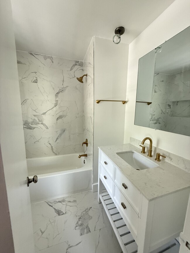 Building Photo - 7801 St Charles Ave