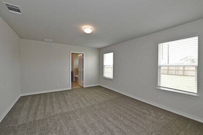 Building Photo - 13327 Whisper Rnch