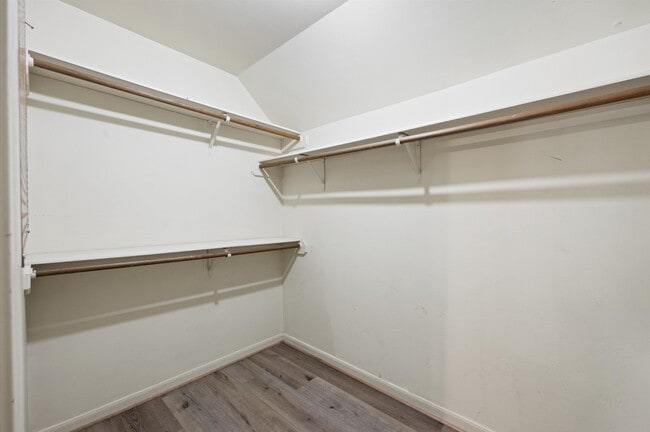 Building Photo - 12119 Auburn Hills Dr