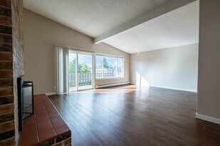 Building Photo - Cochise Apartments