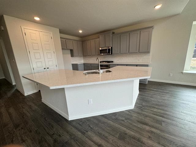 Building Photo - 1201 Indianola Trl