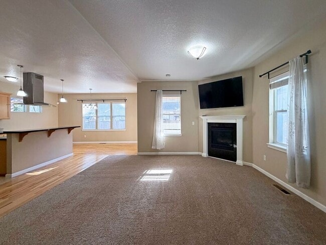 Building Photo - 5518 Tribute Way