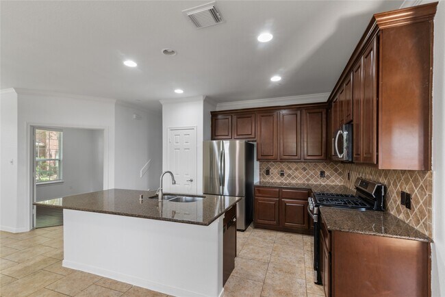 Building Photo - 31 Umbria Ln