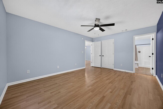 Building Photo - 116 Waverly Point Dr