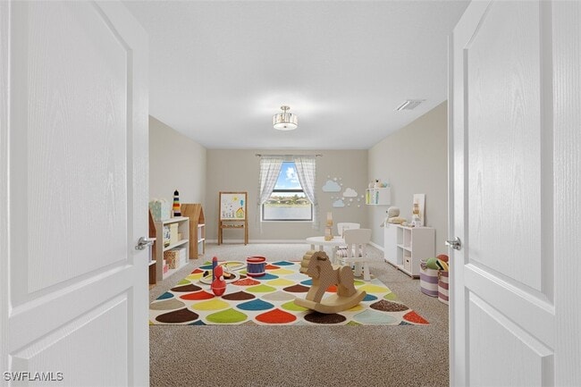 Building Photo - 9374 Foxglove Ln
