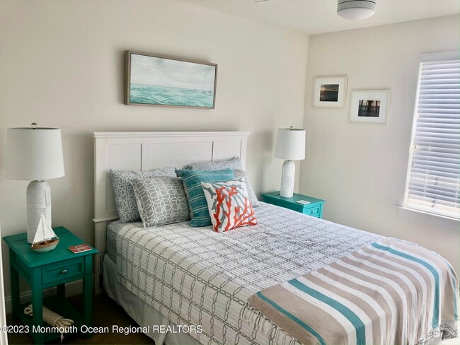 Building Photo - 410 Sewall Ave