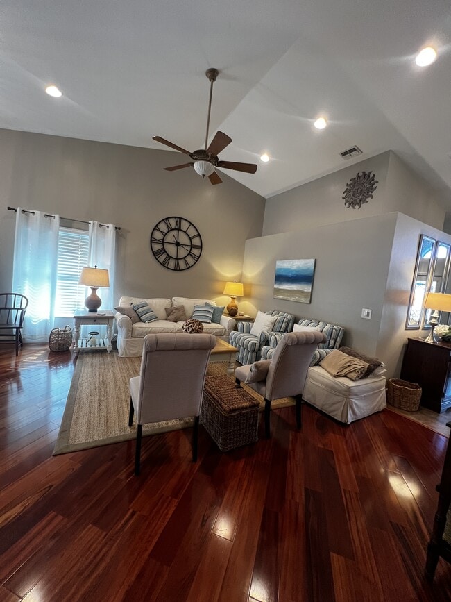 Building Photo - 9421 Old Hickory Cir