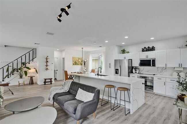 Building Photo - 1381 Sago Ln