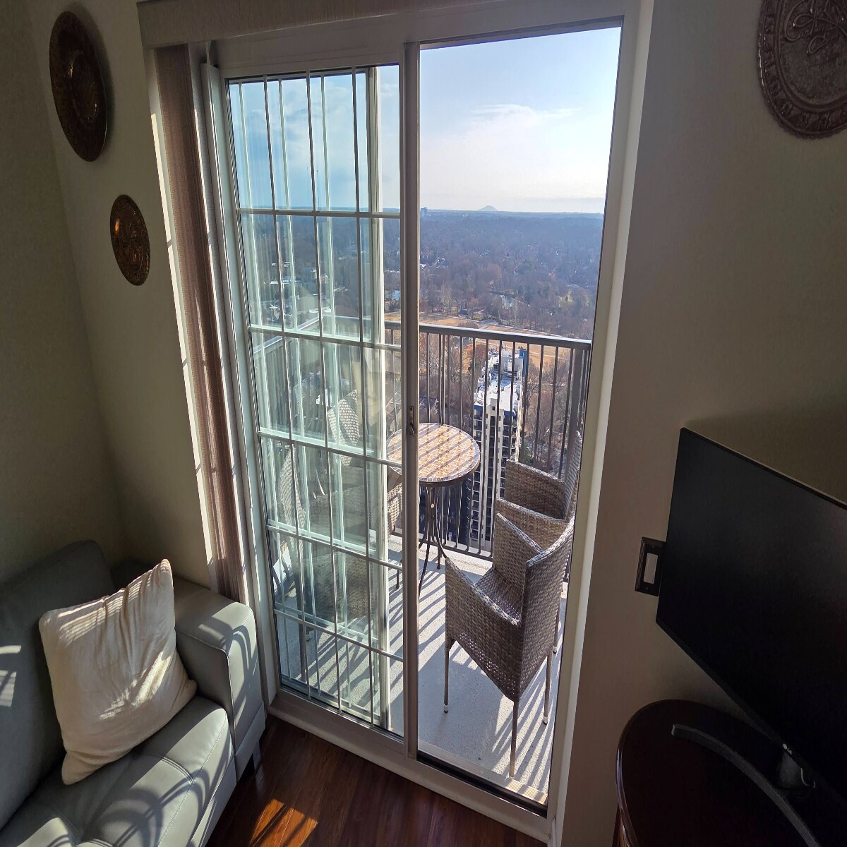 Building Photo - 195 14th St NE