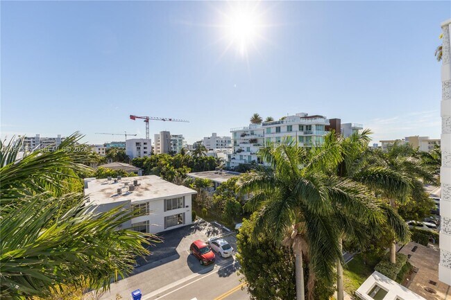 Building Photo - 1133 102nd St