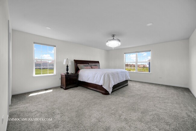 Building Photo - 12504 S Cherry Blossom Blvd