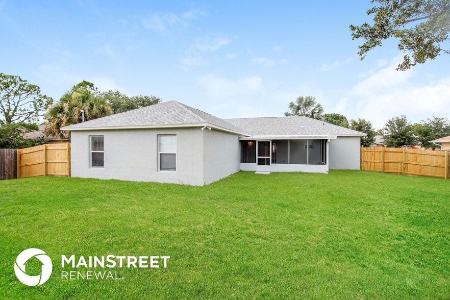 Building Photo - 1792 Parrsboro St NW