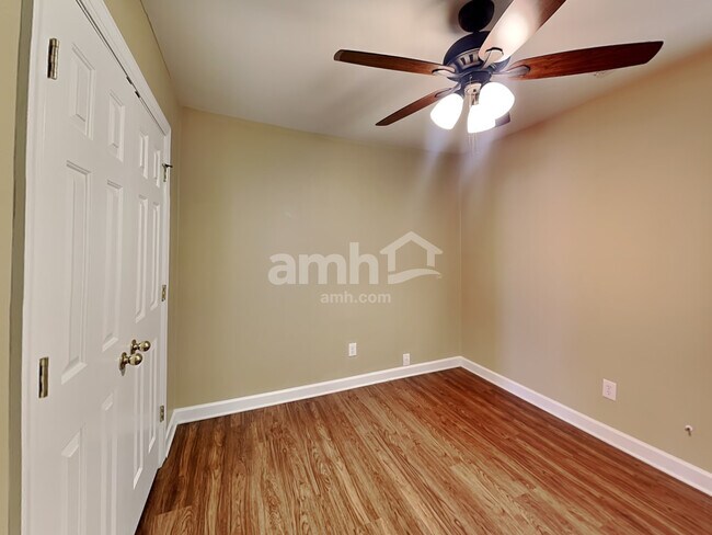 Building Photo - 2713 Twin Ash Ct