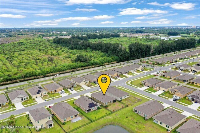 Building Photo - 926 Trinity St