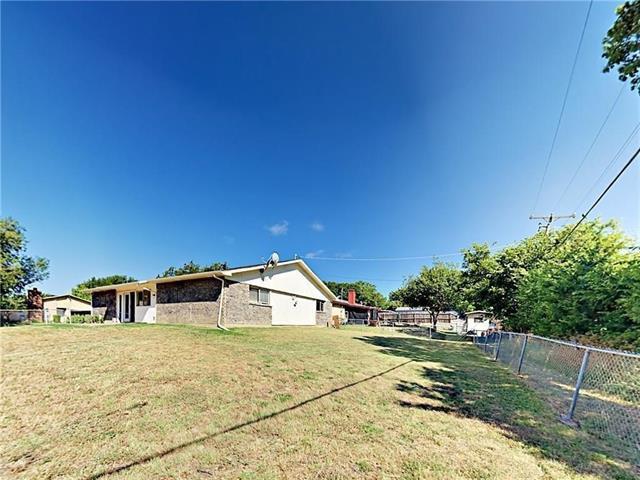 Building Photo - 627 McKown Dr