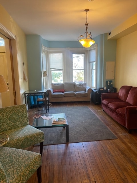 living room - 232 N St NW
