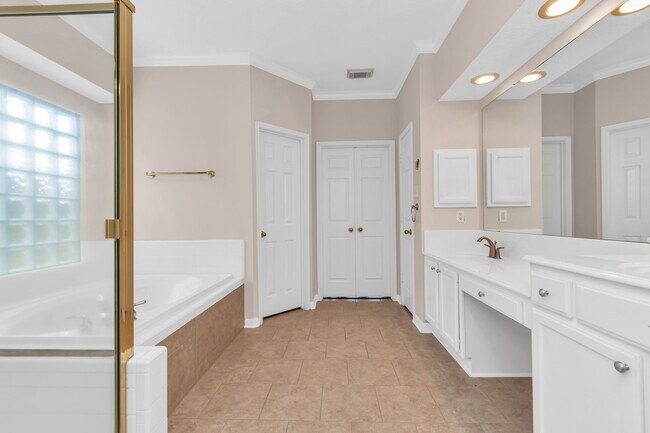 Building Photo - 4126 Midstream Dr