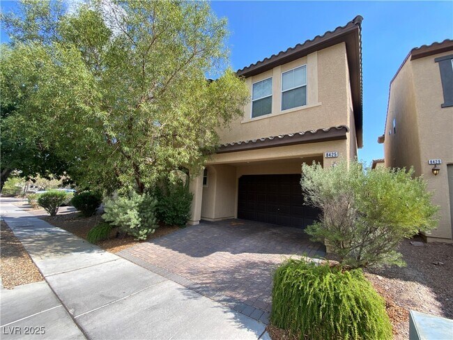 Primary Photo - 8425 Orly Ave