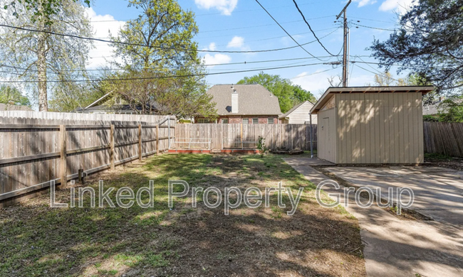 Building Photo - 1235 S Atlanta Pl