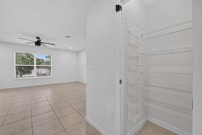 Building Photo - 1097 Augustus Dr