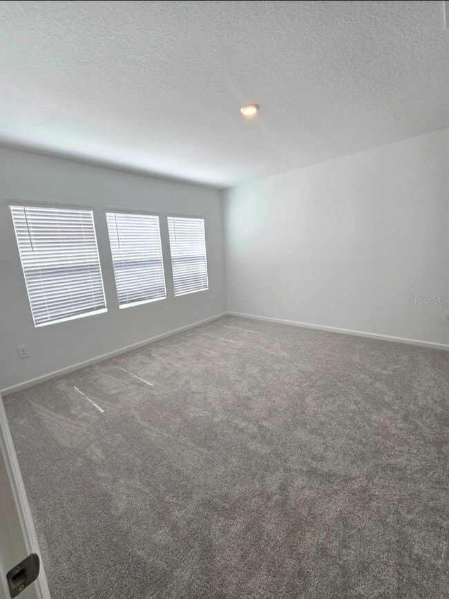 Building Photo - 5191 Loyalty Dr