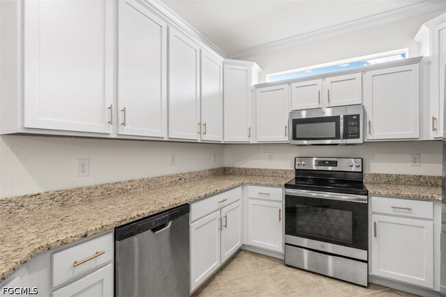 Building Photo - 4176 Bisque Ln