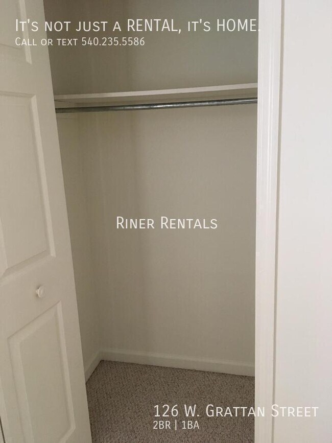 Building Photo - 126 W Grattan St