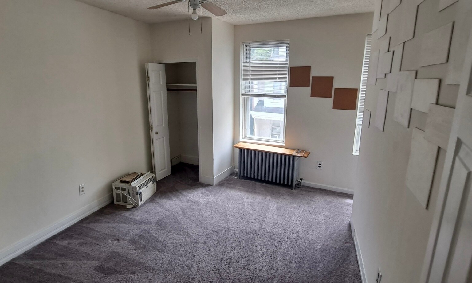 Bedroom 2 - 4536 Mitchell St
