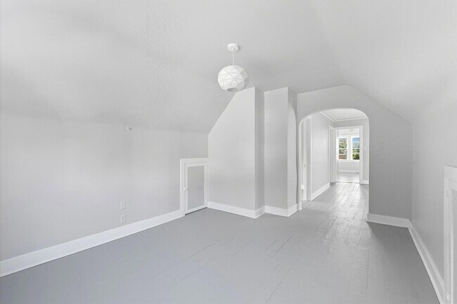 Building Photo - 7305 Blanchard St