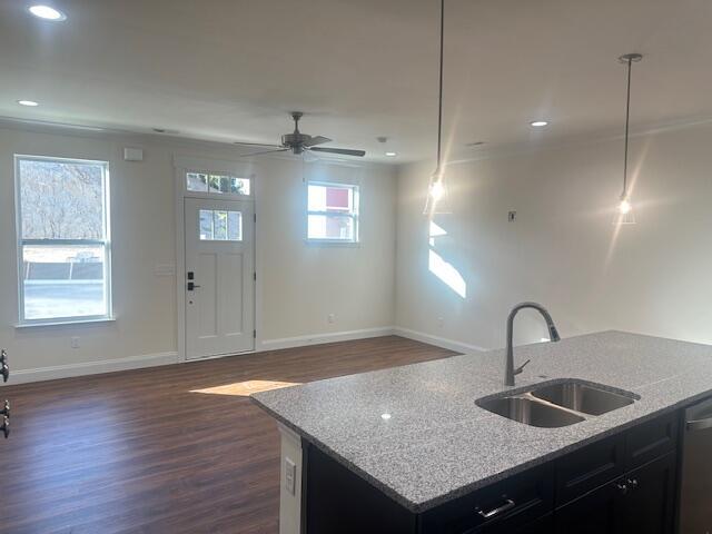 Building Photo - 1923 Cypress Ln