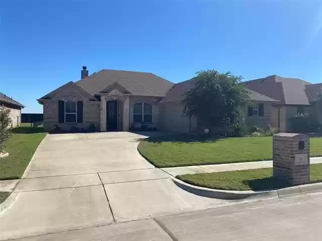 Building Photo - 310 Oar Wood Dr