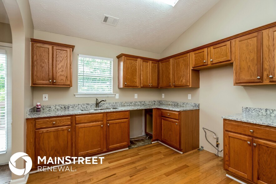 Building Photo - 3040 Reynolds Run