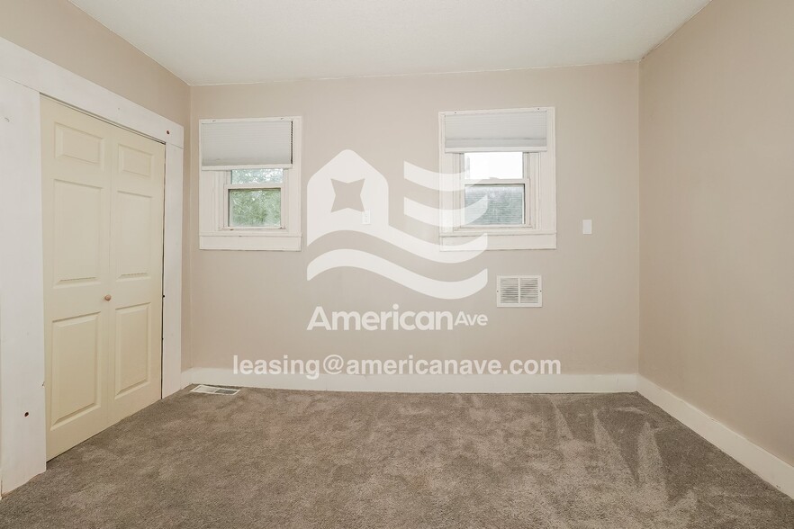 Building Photo - 691 Wooster Road North